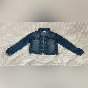 Cropped denim jacket